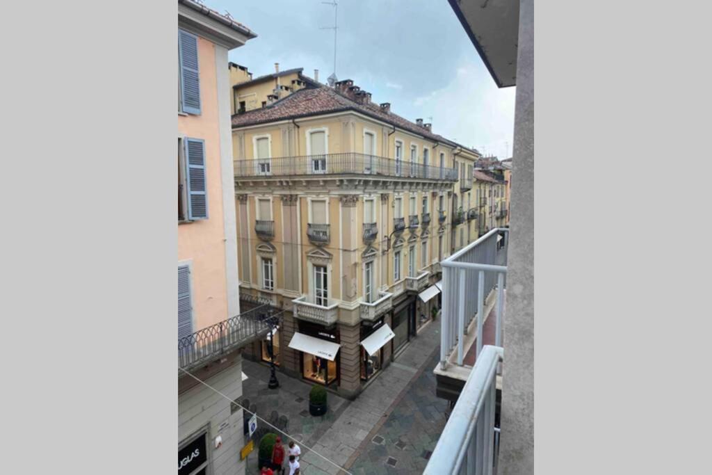 Appartamento Cozy In Super Centro! Асті Екстер'єр фото