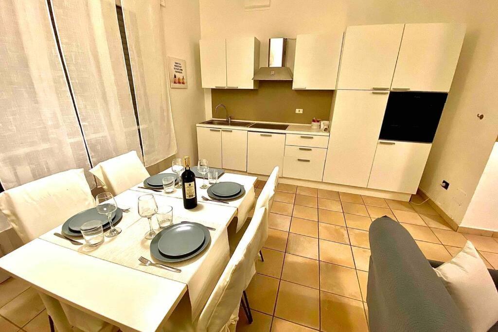 Appartamento Cozy In Super Centro! Асті Екстер'єр фото
